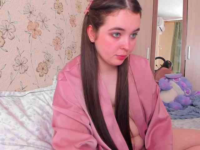 Alicenextdoor webcam