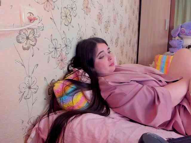 Alicenextdoor webcam