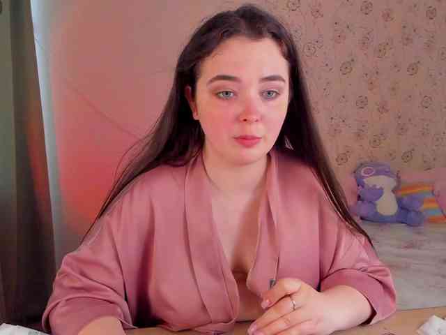 Alicenextdoor webcam