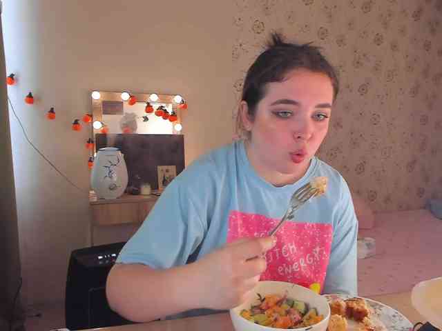 Alicenextdoor webcam