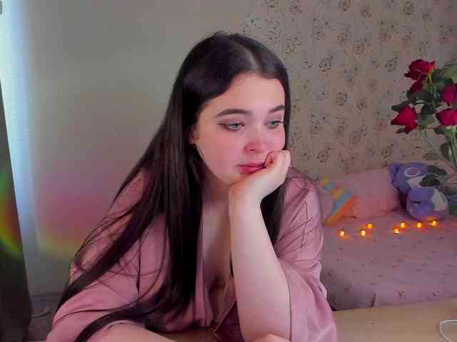 Alicenextdoor webcam