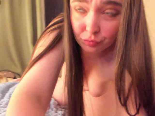 Alicenextdoor webcam