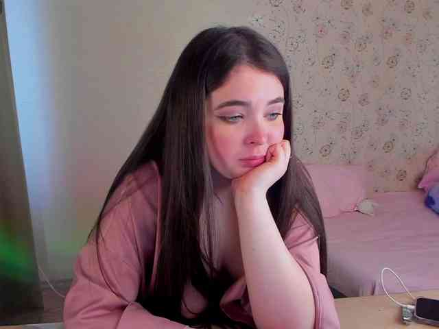 Alicenextdoor webcam