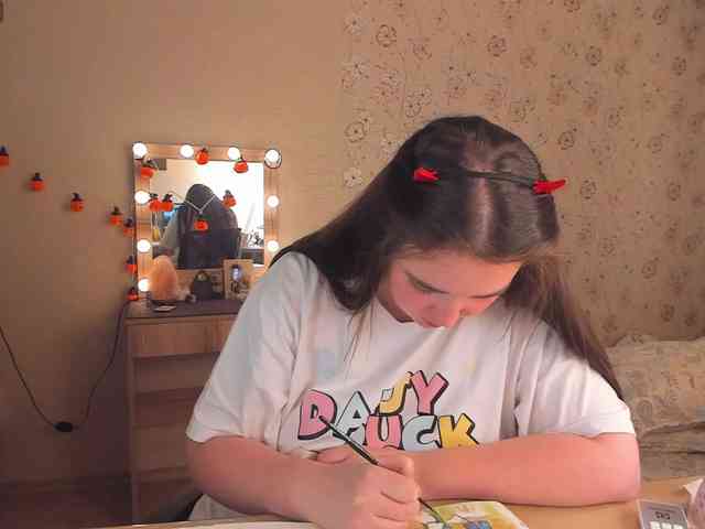 Alicenextdoor webcam