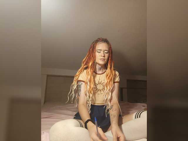 Velvet-and-Venom live cam on BongaCams