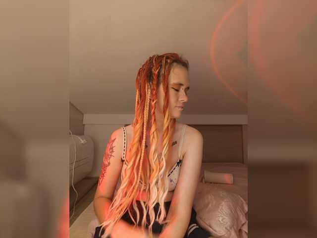 Velvet-and-Venom live cam on BongaCams