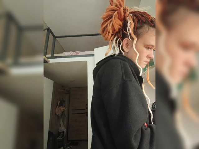 Velvet-and-Venom live cam on BongaCams