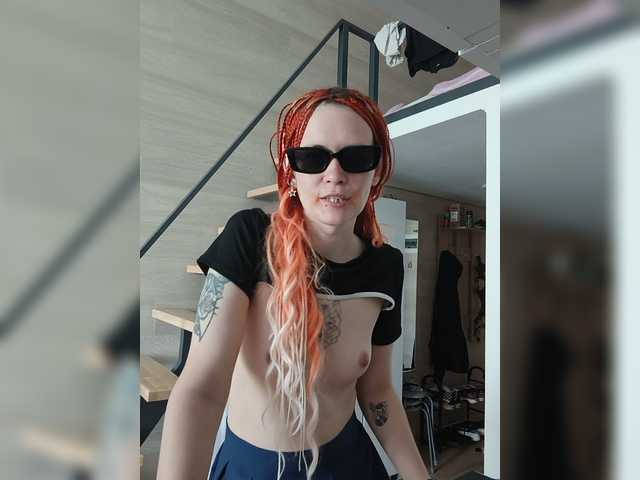 Velvet-and-Venom live cam on BongaCams