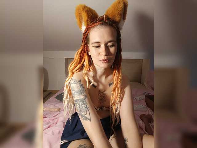 Velvet-and-Venom live cam on BongaCams