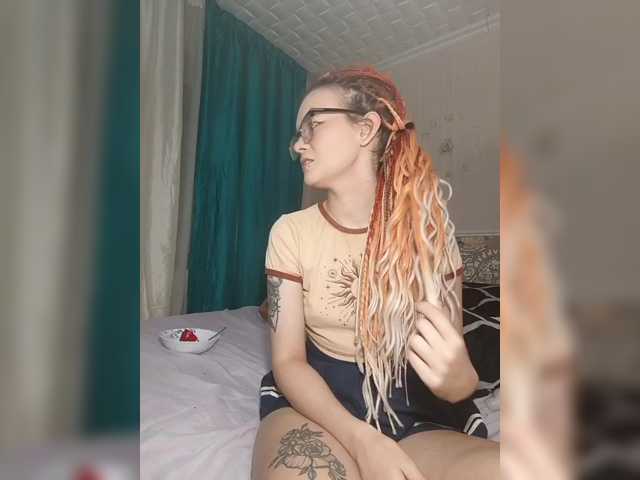 Velvet-and-Venom live cam on BongaCams