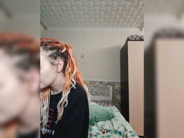 Velvet-and-Venom live cam on BongaCams