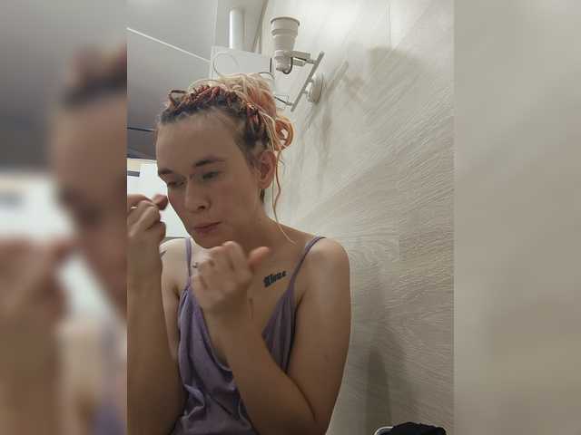 Velvet-and-Venom live cam on BongaCams