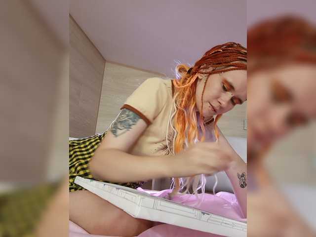 Velvet-and-Venom live cam on BongaCams