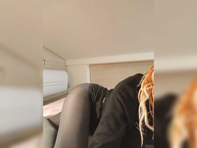 Velvet-and-Venom live cam on BongaCams