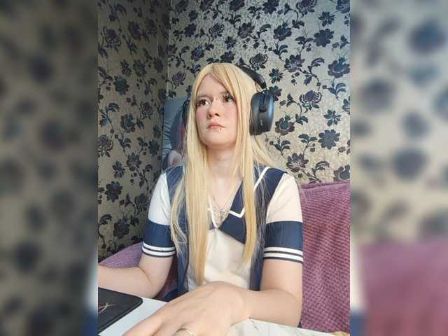 Velvet-and-Venom live cam on BongaCams