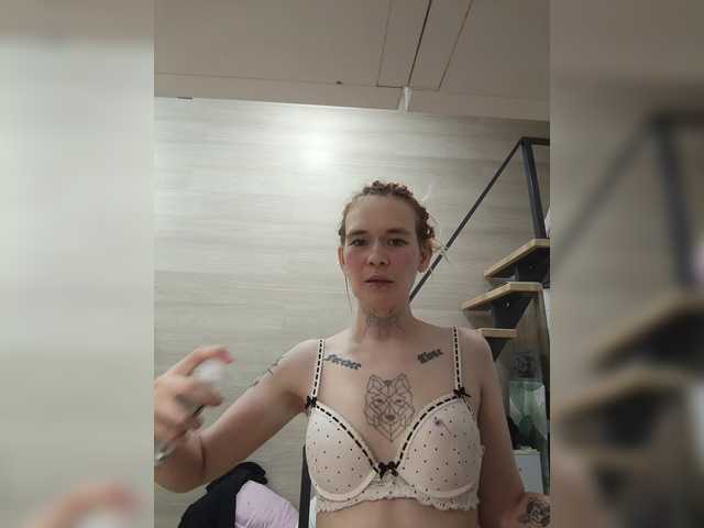 Velvet-and-Venom live cam on BongaCams