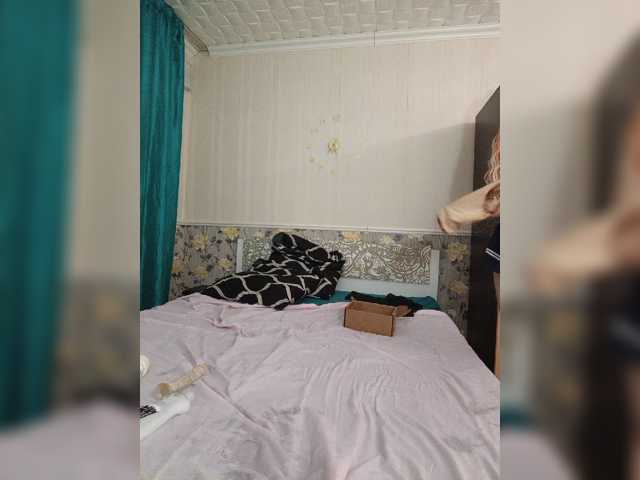 Velvet-and-Venom live cam on BongaCams