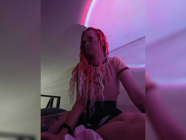 Velvet-and-Venom live cam on BongaCams