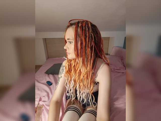 Velvet-and-Venom live cam on BongaCams
