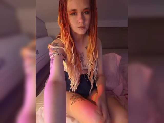Velvet-and-Venom live cam on BongaCams