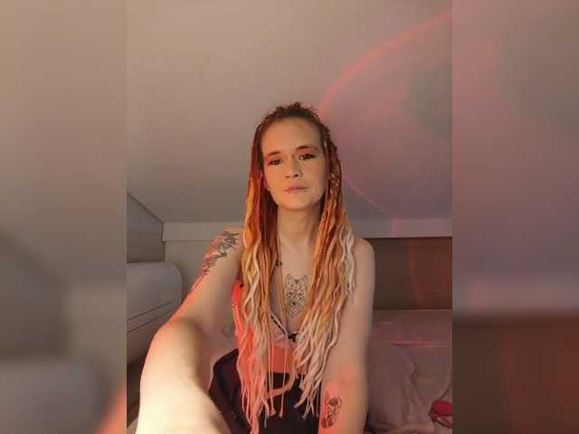 Velvet-and-Venom live cam on BongaCams