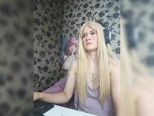 Velvet-and-Venom live cam on BongaCams