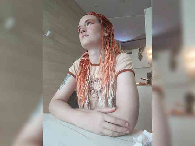 Moon_Fox webcam