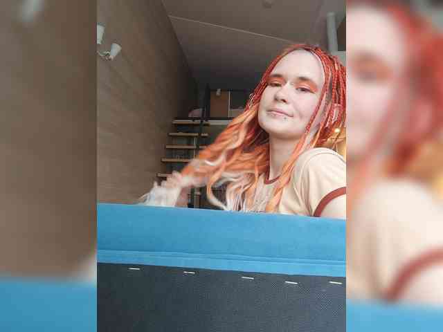 Moon_Fox webcam