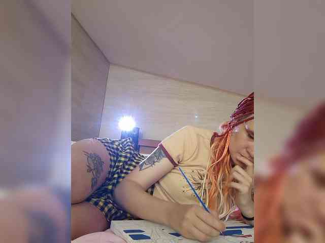 Moon_Fox webcam
