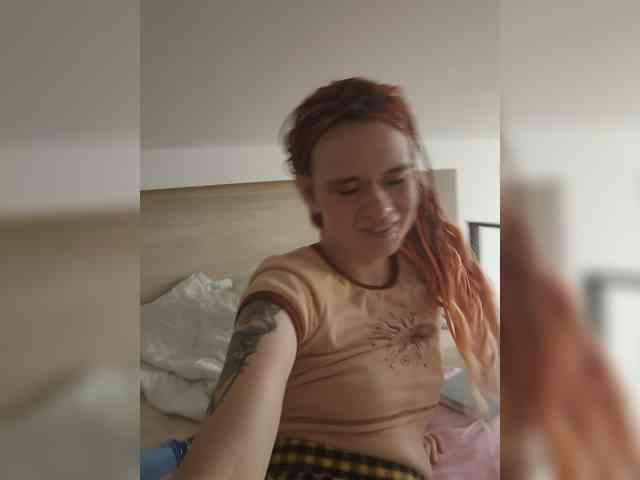Moon_Fox webcam