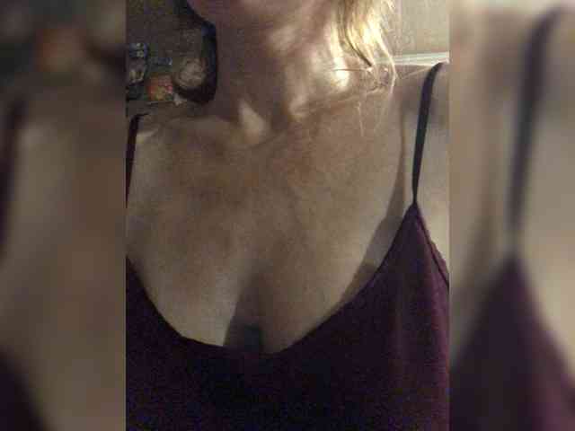 Katij23 webcam
