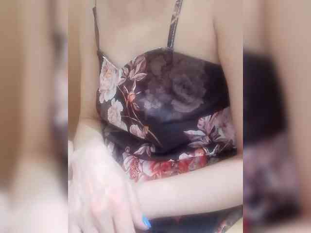 Vitaminka0572 webcam