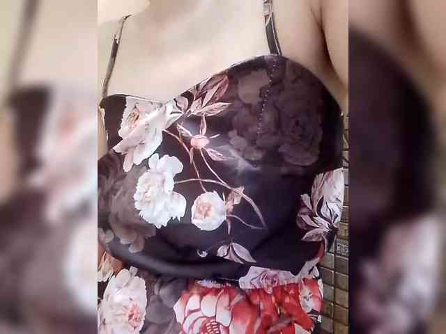 Vitaminka0572 webcam