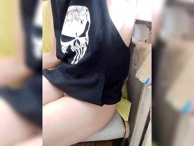 Vitaminka0572 webcam