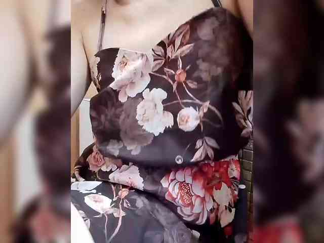 Vitaminka0572 webcam