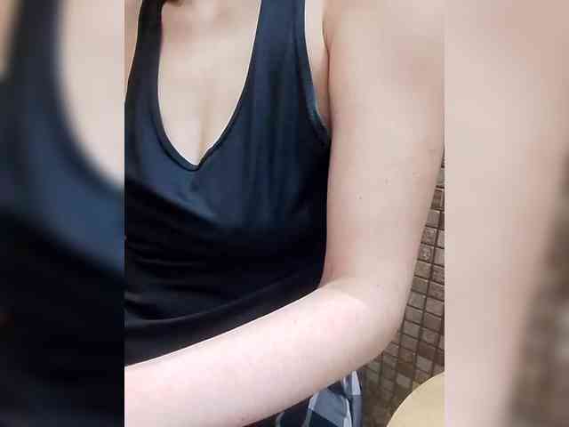 Vitaminka0572 webcam