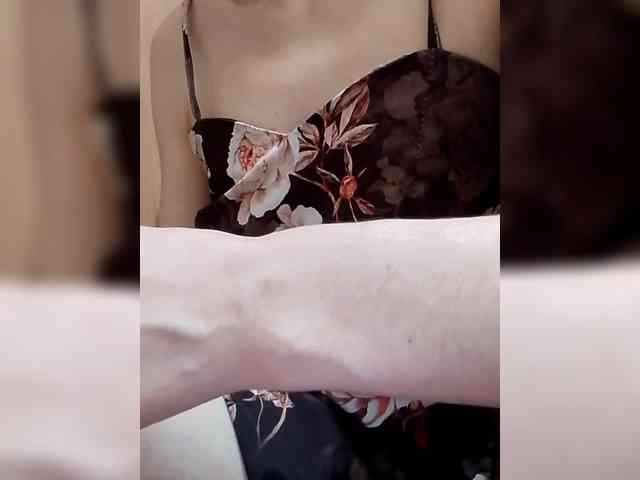 Vitaminka0572 webcam