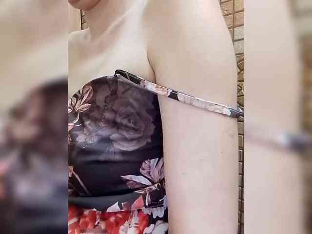 Vitaminka0572 webcam