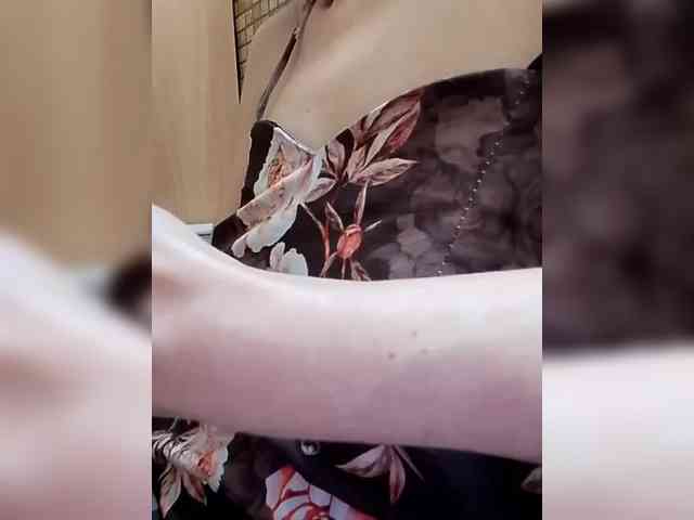 Vitaminka0572 webcam