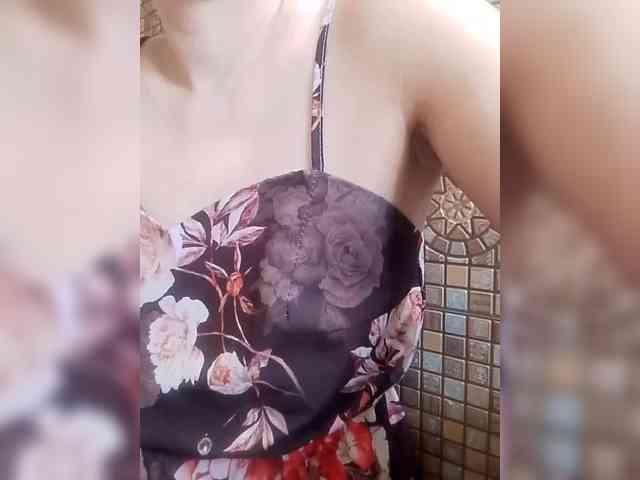 Vitaminka0572 webcam