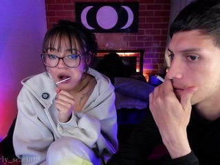 CurlyScarlett13