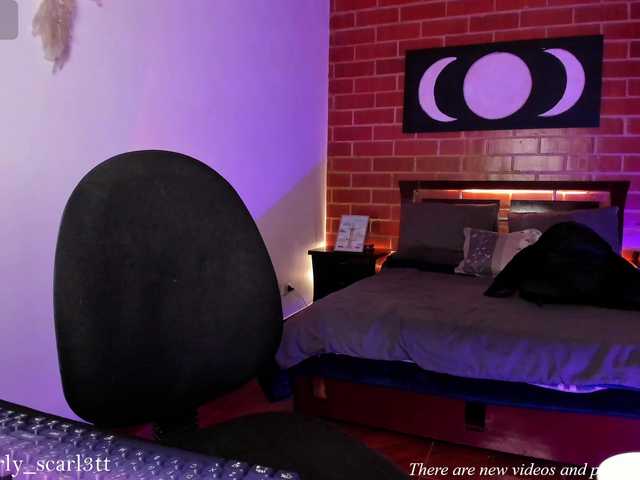 CurlyScarlett13 live cam on BongaCams