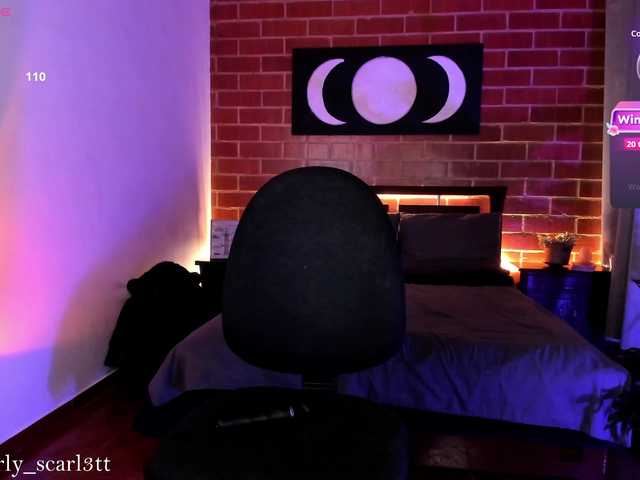 CurlyScarlett13