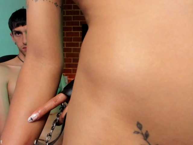 CurlyScarlett13