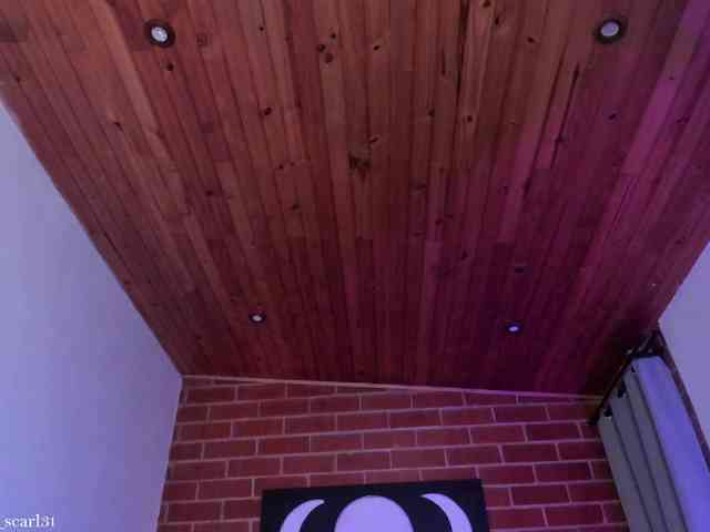 CurlyScarlett13 webcam