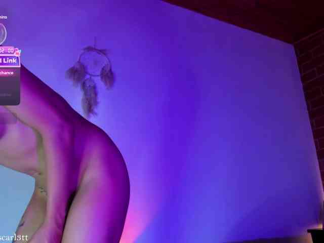 CurlyScarlett13 CurlyScarlett13