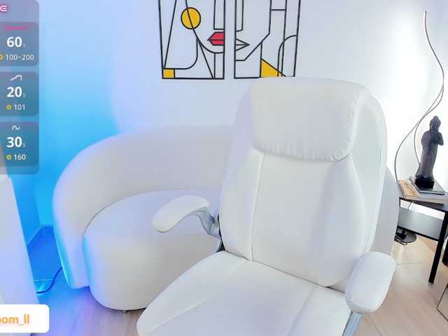 lilyboom1 live cam on BongaCams