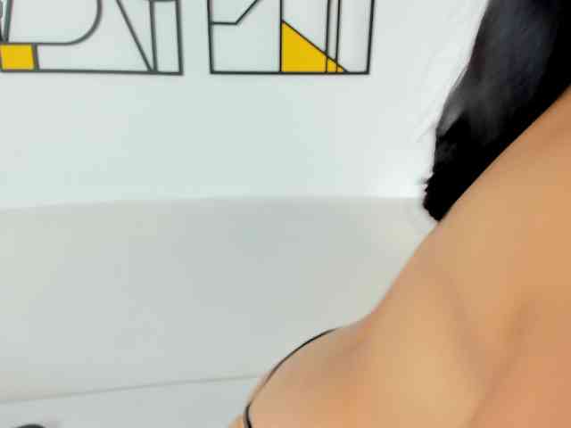 lilyboom1 webcam