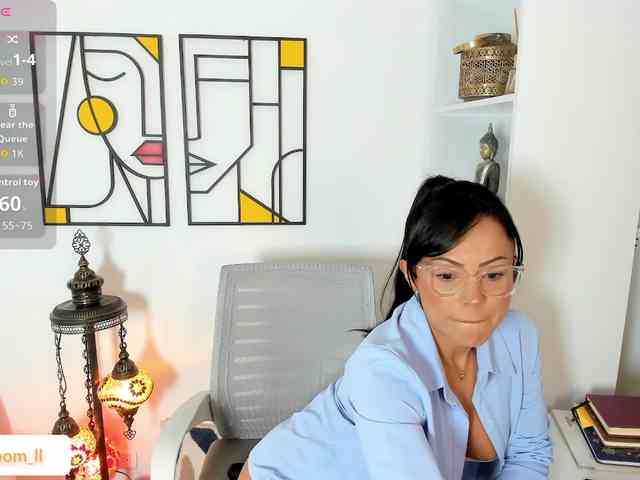 lilyboom1 webcam