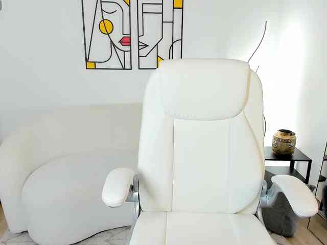lilyboom1 webcam